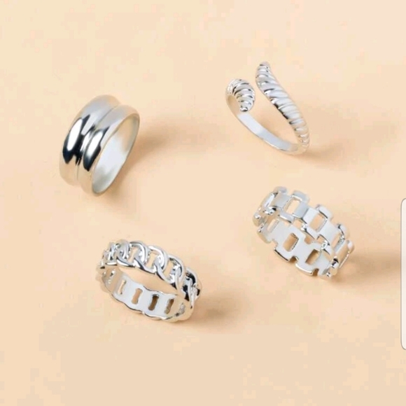 Silver rings - Picture 3 of 4